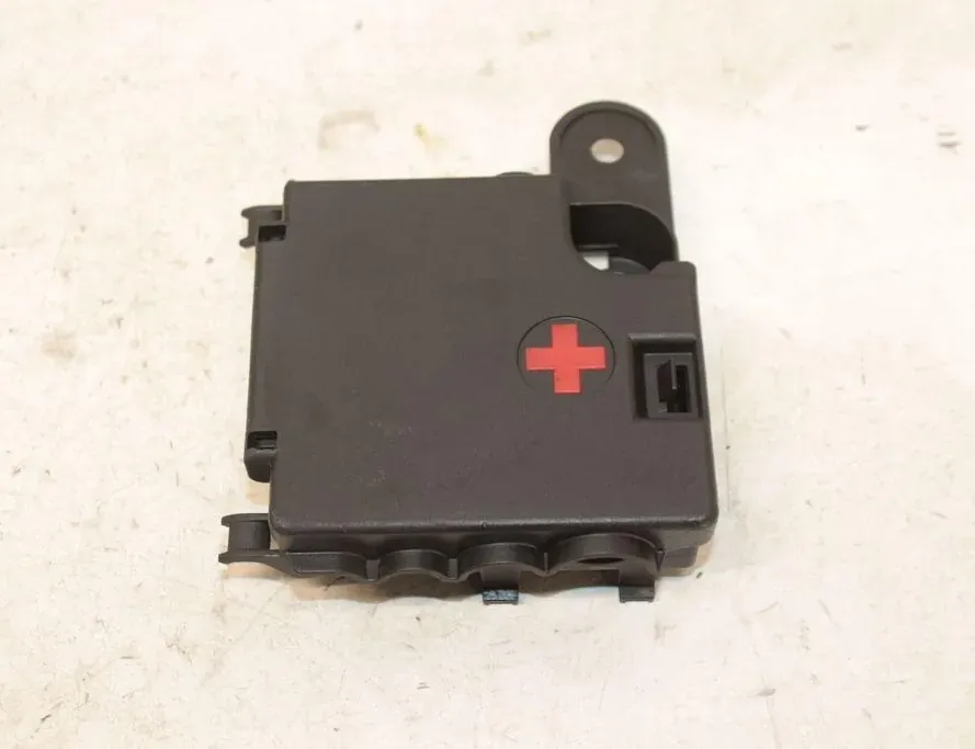 AUDI Q5 8R (2008-2017) Rozvodná skrinka 8K0937517B 33275595