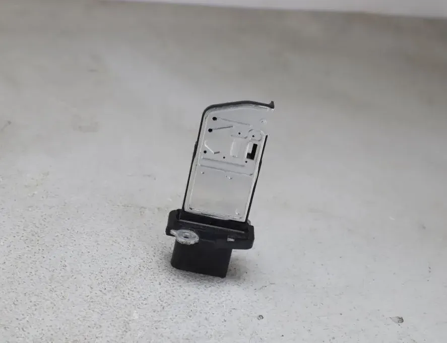 VOLKSWAGEN Passat B6 (2005-2010) Senzor hmotnostného prietoku vzduchu MAF 06F906461A 33279022