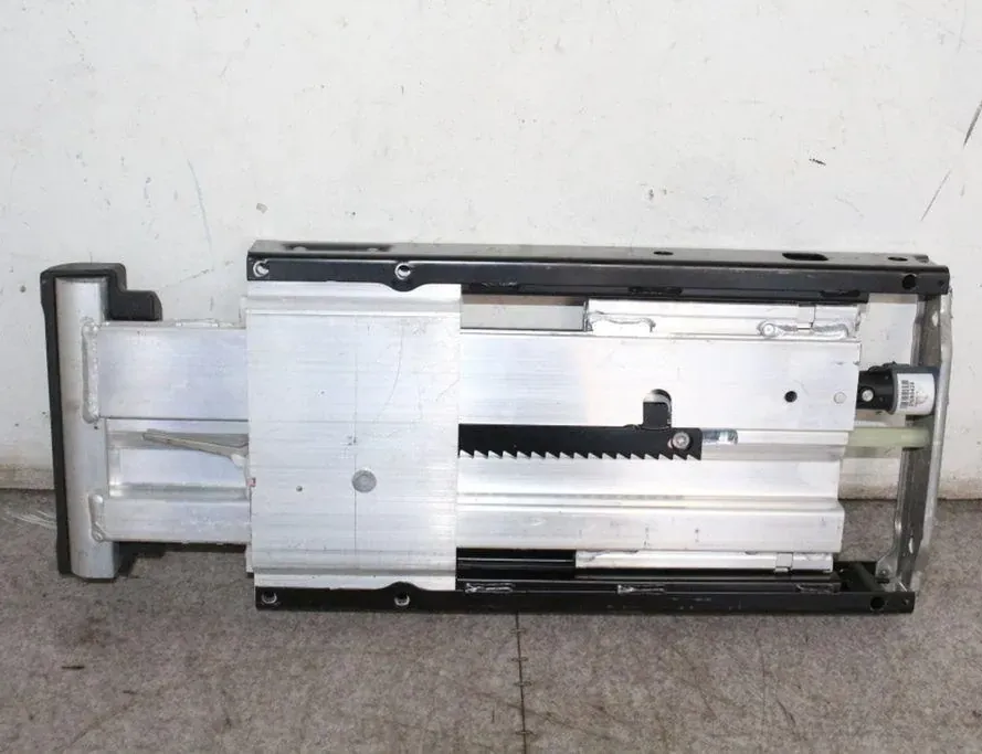 VOLKSWAGEN Eos 1 generation (2006-2020) Ostatné časti karosérie 1Q0880077D 33296984