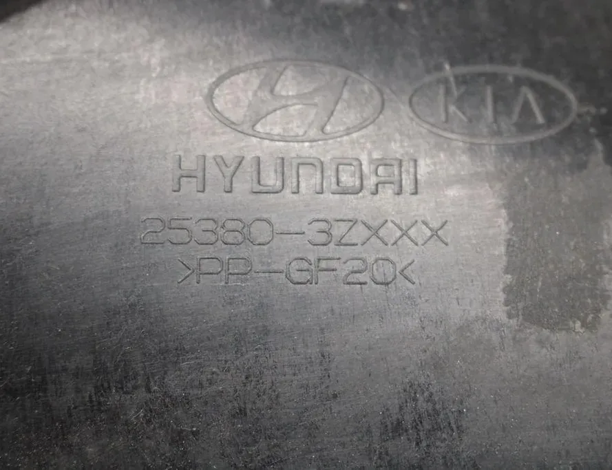 HYUNDAI i40 VF (1 generation) (2011-2020) Диффузор 253803ZXXX 33302860