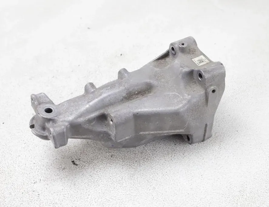 MERCEDES-BENZ GLC X253 (2015-2024) Кронштейн двигателя правой стороны A6512235604 33303992