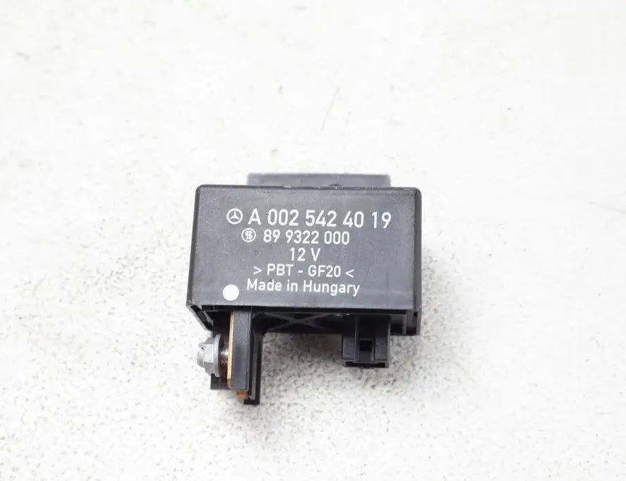 VOLKSWAGEN Crafter 1 generation (2006-2016) Safety Battery Terminal (SBK) A0025424019 33304528