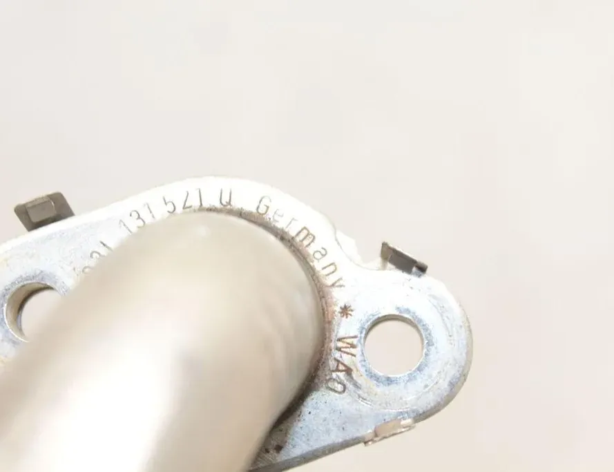 VOLKSWAGEN Transporter T5 (2003-2015) Трубка рециркуляции отработавших газов 03L131521Q 33306639