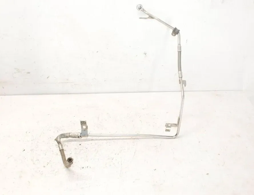 AUDI A4 B8/8K (2011-2016) Turbine lubrication tube 06B145771 33397489