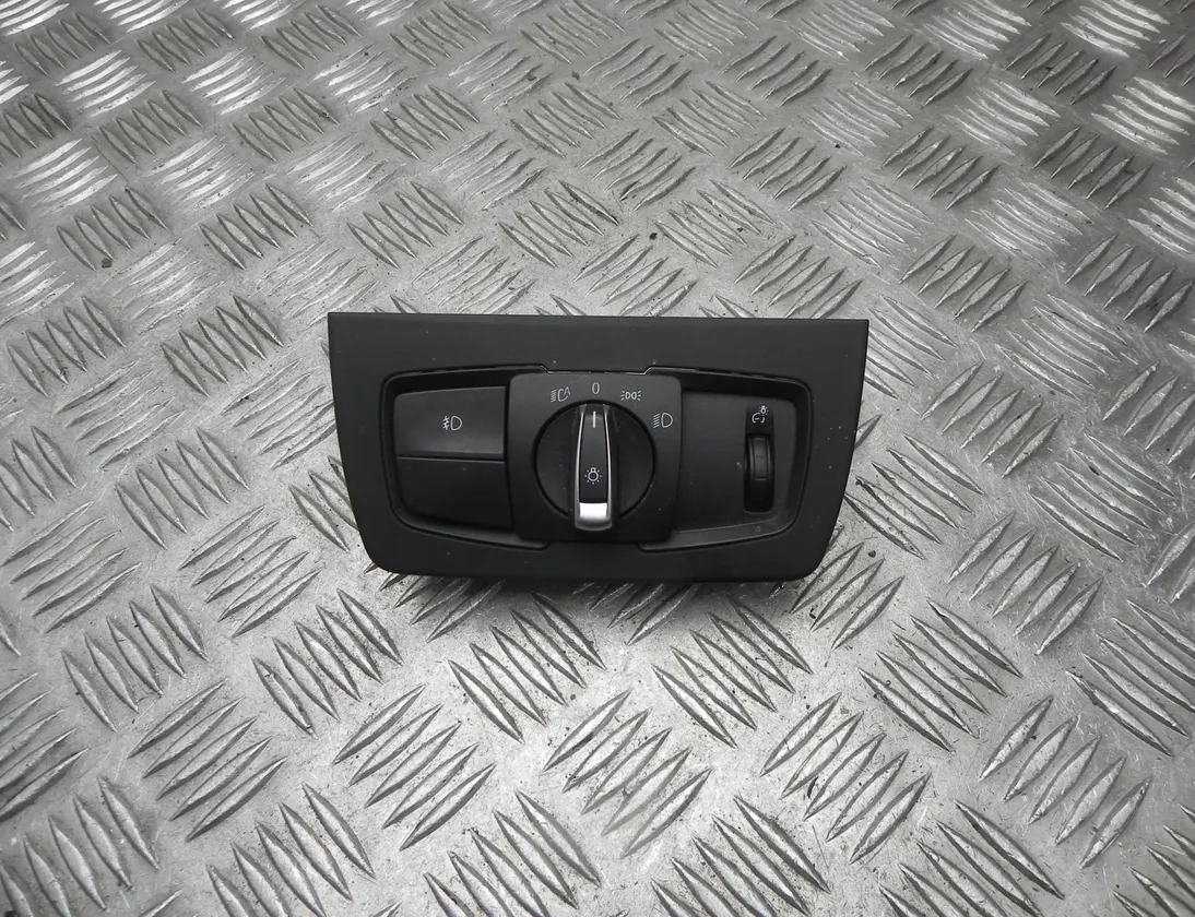 BMW 3 Series F30/F31 (2011-2020) Headlight Switch Control Unit 9218531A,9288027 23473006