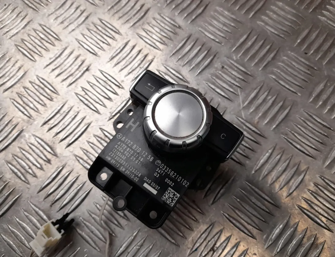 MERCEDES-BENZ SLK-Class R172 (2011-2020) Music Player Without GPS A1728701258,A1729006409,A1729004004 23488943