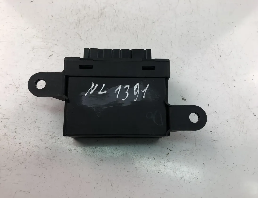 OPEL Astra K (2015-2021) Блок PDC 39014008 23493915