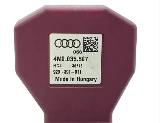 BENTLEY Bentayga 1 generation (2015-2024) Антенна 4M0035507 33582970