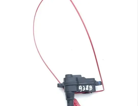 BENTLEY Bentayga 1 generation (2015-2024) Переключатель открытия топливного бака 8V0862153A 33687716