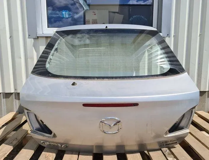 MAZDA 6 GG (2002-2007) Крышка багажника 23945453