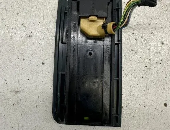 AUDI A6 C8/4K (2018-2024) Vypínač ľavého okna predných dverí 4B0959851 30588898