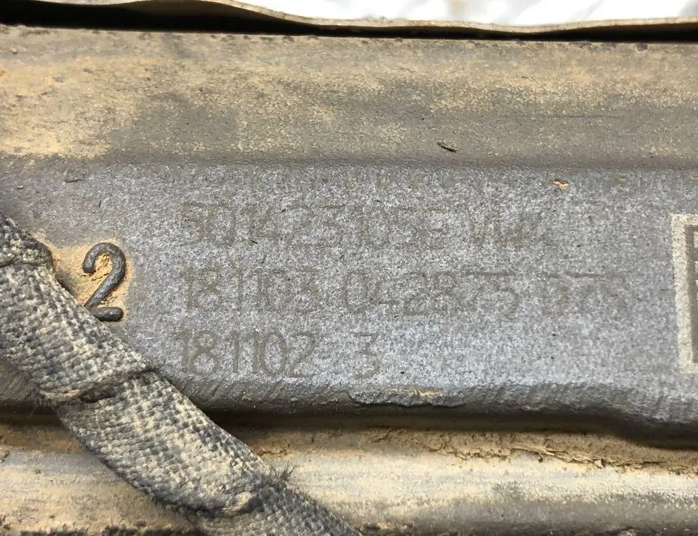 SKODA Superb 3 generation (2015-2023) Riadiaca skriňa 5Q1423105F 33816551