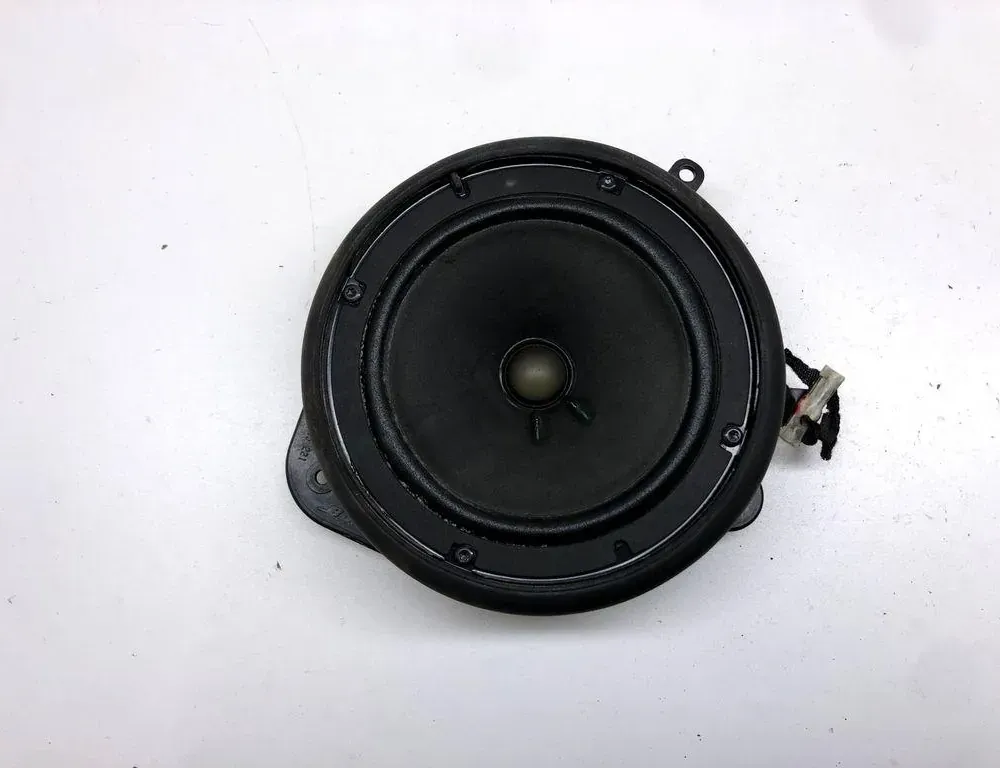 AUDI A4 B9/8W (2015-2024) Колонка  дверей передняя правая 8E0035411A 33821119