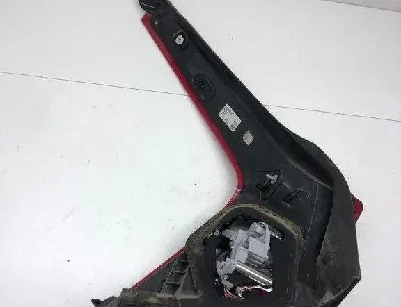 VOLVO V60 1 generation (2010-2020) Pravé zadné svetlo 31395929 33825195