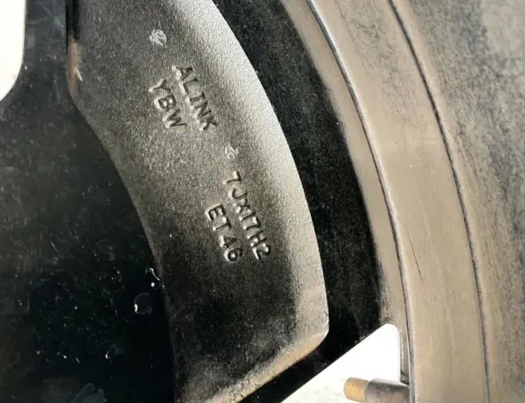 VOLKSWAGEN Golf 7 generation (2012-2024) Wheel 5GM601025J 33501228