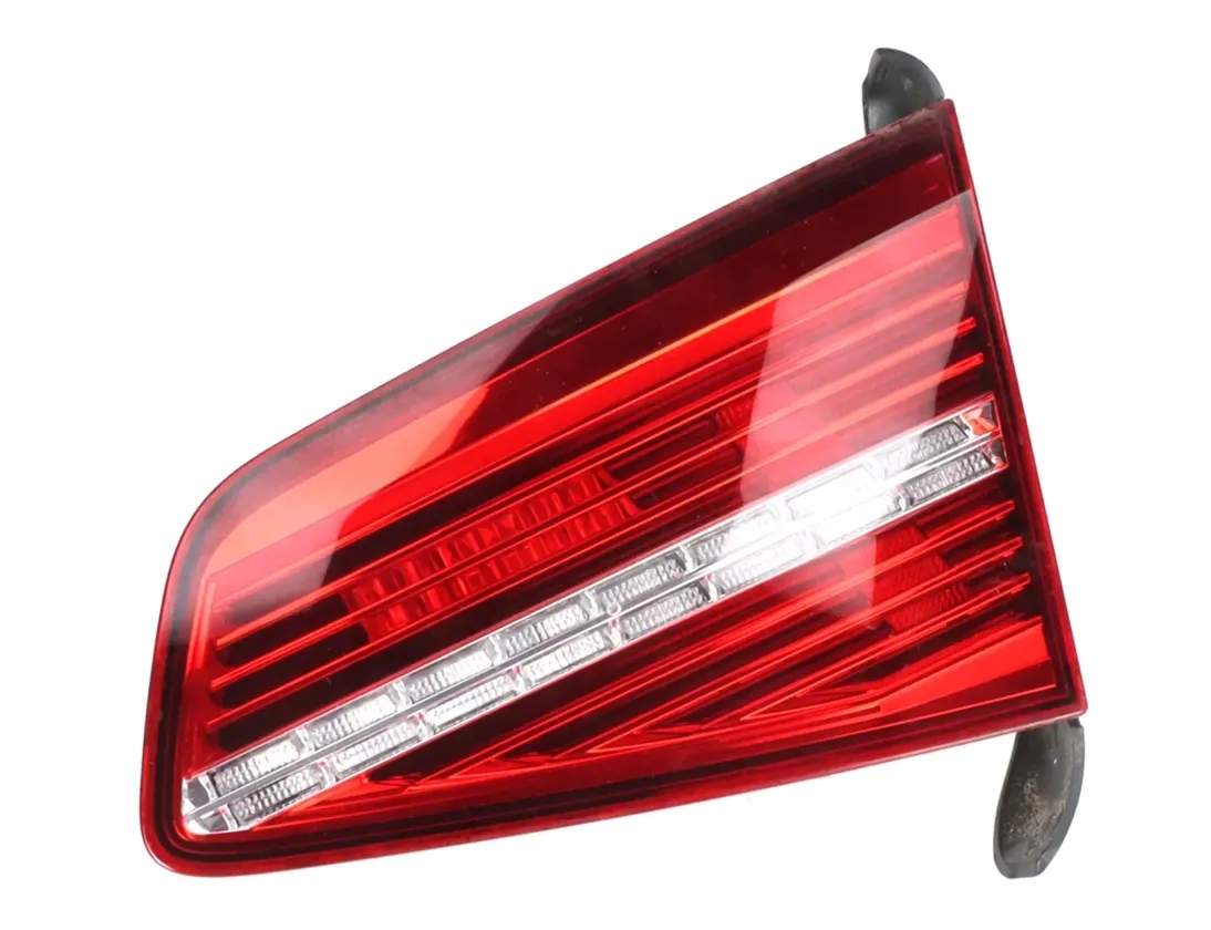 VOLKSWAGEN Passat B8 (2014-2023) Right Side Tailgate Taillight 3G5945308A 34155962