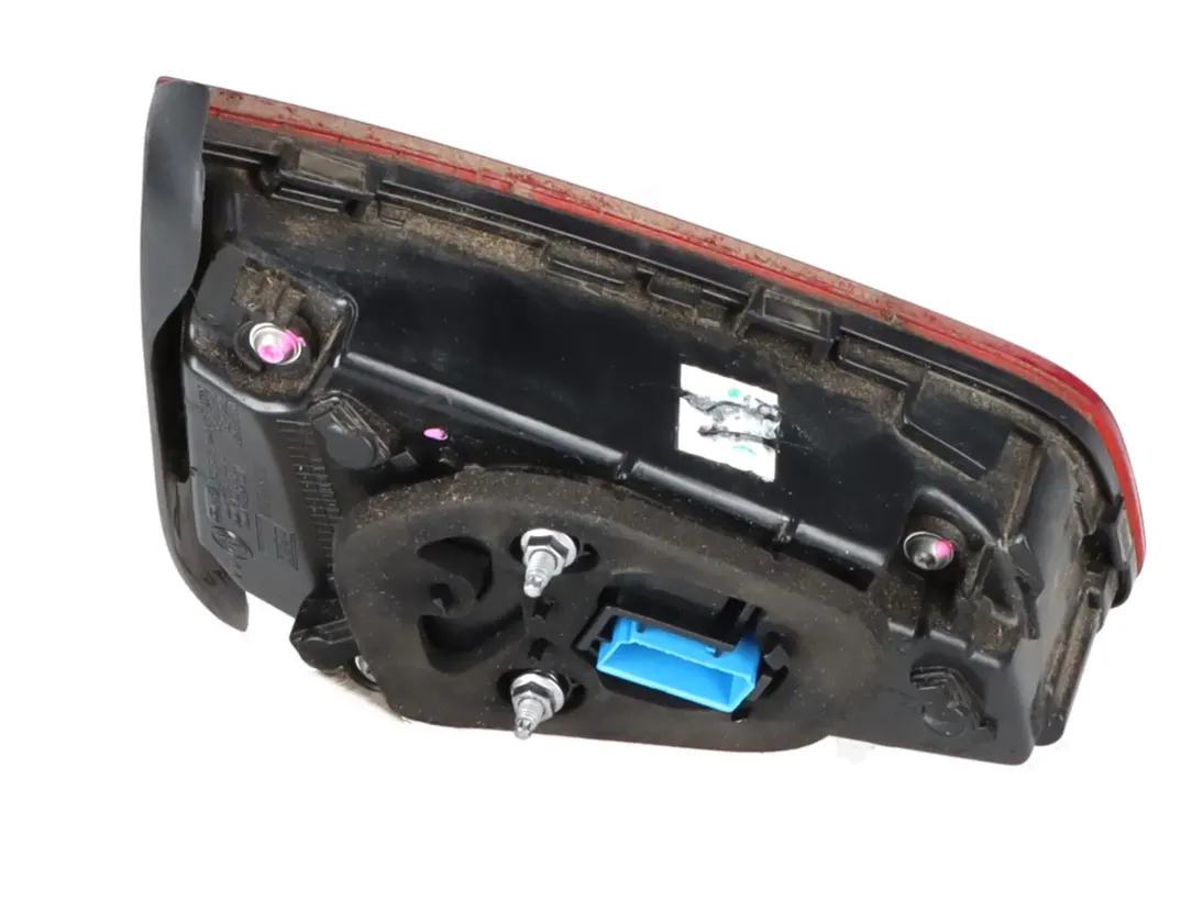 VOLKSWAGEN Passat B8 (2014-2023) Right Side Tailgate Taillight 3G5945308A 34155962