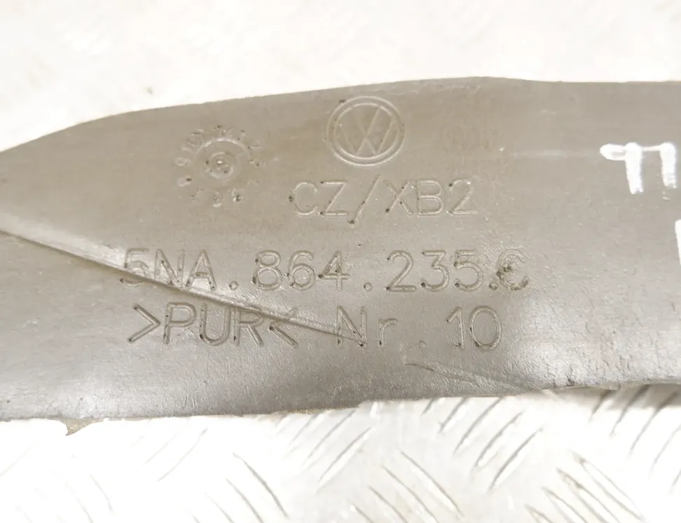 VOLKSWAGEN Tiguan 2 generation (2016-2024) Другие отделочные детали 5NA864235C 33515171