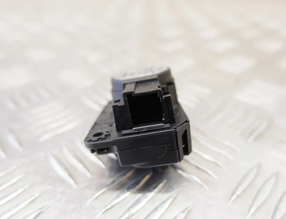 NISSAN X-Trail T32 (2013-2022) Двигатель задвижки потока воздуха кондиционера воздуха 277T14BU1A 34152146