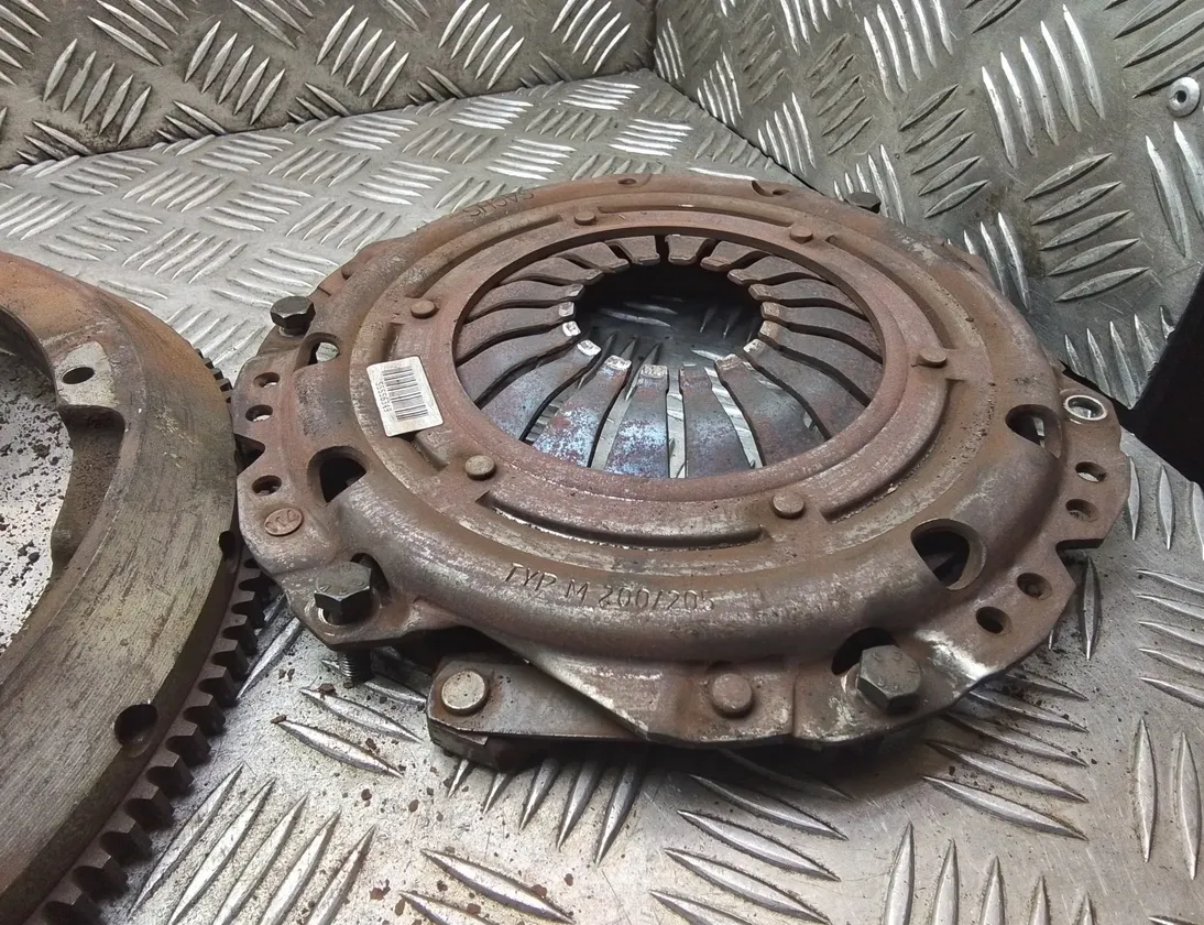 OPEL Zafira B (2005-2010) Spojkový set 9223223,55556347,55556349 22949046