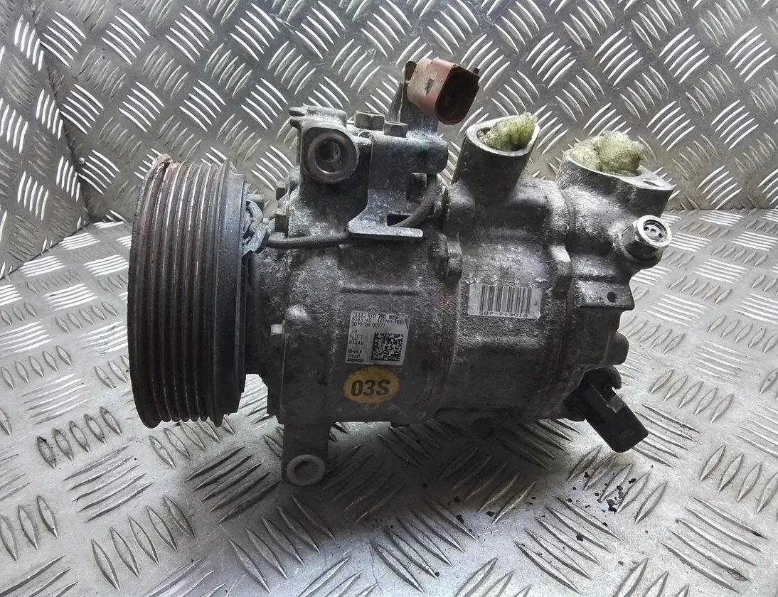 AUDI A4 B8/8K (2011-2016) Klimatizačné čerpadlo 4472807031,8t0260805f 24842043