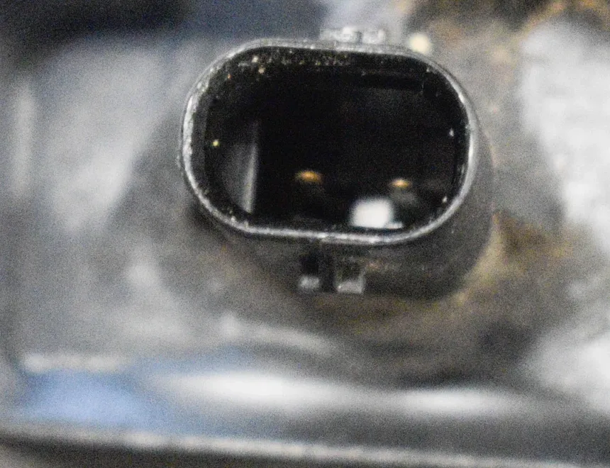 BMW M3 F80 (2013-2020) Štartovacie relé 9198302 10054094