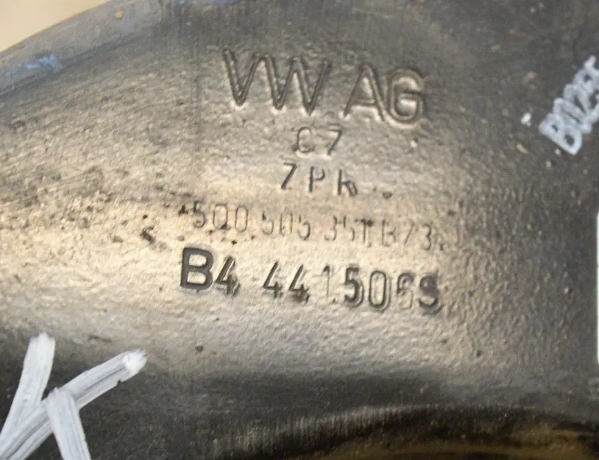 AUDI RS 3 8VA (2015-2021) Ľavé zadné rameno závesu 5Q0505351B,5Q0505323D 10625370