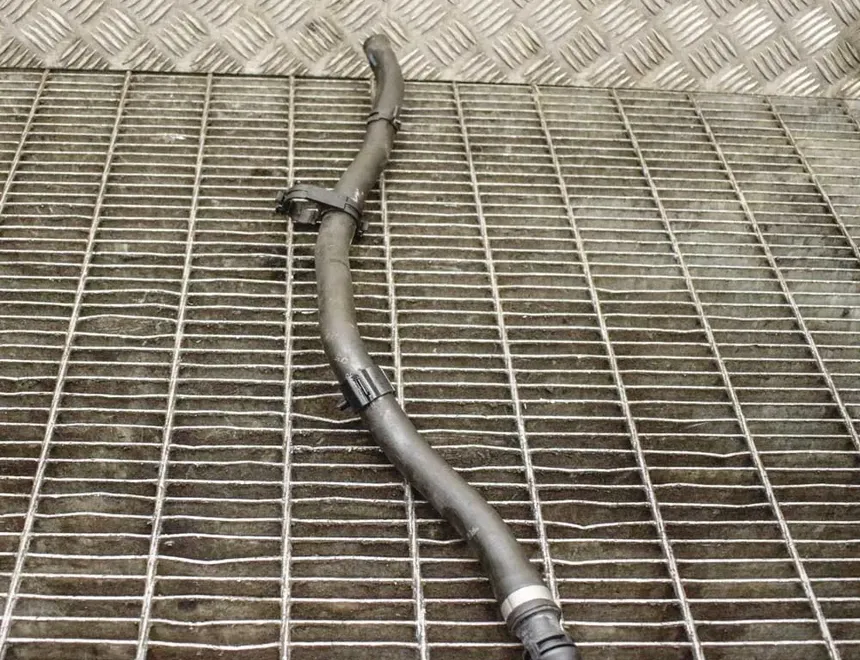 BMW 3 Series Gran Turismo F34 (2013-2017) Left Side Water Radiator Hose 9208184 10788198