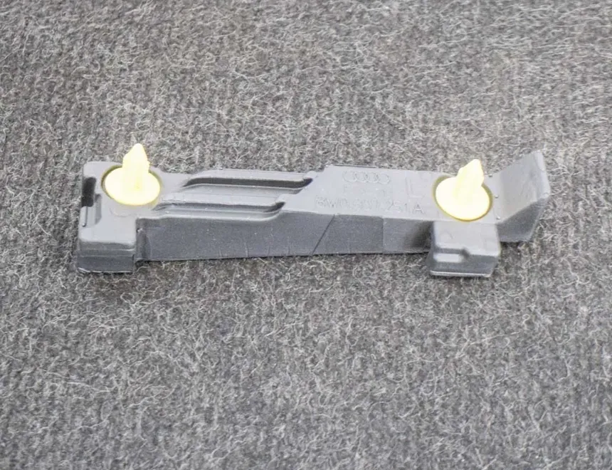 AUDI A4 B9/8W (2015-2024) Другие кузовные детали 8W0807251A 10856816