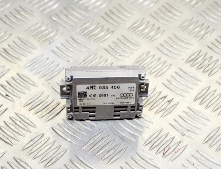 AUDI A6 C7/4G (2010-2020) Антенный модуль 4H0035456 11555851