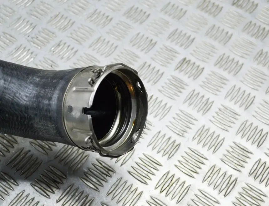 BMW X3 M F97 (2019-2023) Potrubie pre dodávku vzduchu 8054843 11822089