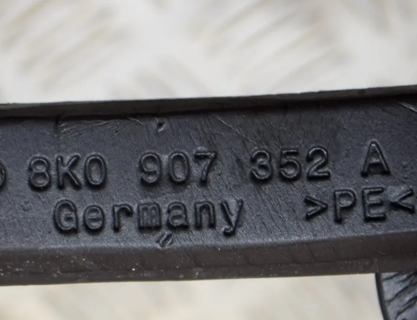 AUDI A5 Sportback 8T (2009-2011) Другие кузовные детали 8K0907352A,8K0907352A 12089575