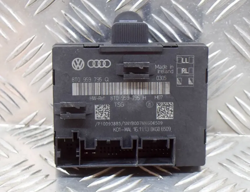 AUDI A5 Sportback 8T (2009-2011) Rear Left Door Control Unit 8T0959795H,P10093885,8T0959795Q 12089697