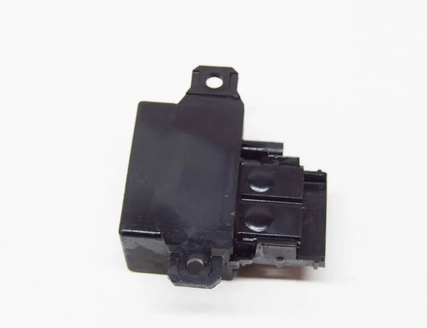 BMW X5 F15 (2013-2018) Starter Relay 9198302 12090492