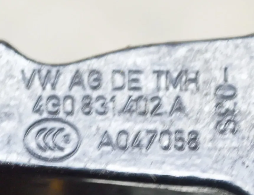 AUDI A6 C7/4G (2010-2020) Rear Right Door Hinge 4G0831402A 13521967