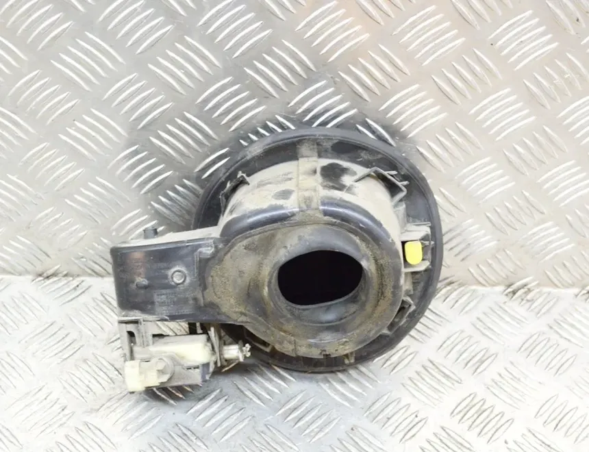 OPEL Astra J (2009-2020) Fuel Tank Flap 13281392 13659799