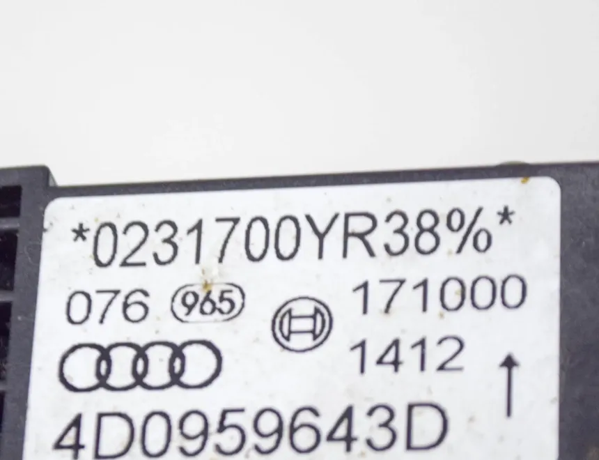 AUDI A8 D2/4D (1994-2002) Front Left Impact Sensor 4D0959643D 13676832
