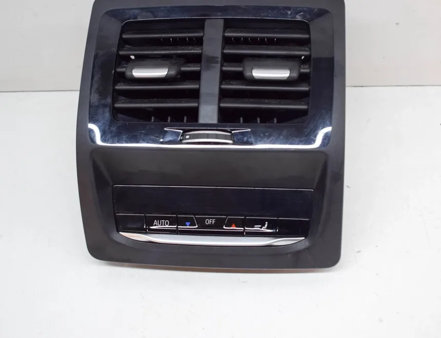 BMW X3 M F97 (2019-2023) Вентиляционные отверстия центральной консоли 5HB012672-07,6996006,9363822 13847680