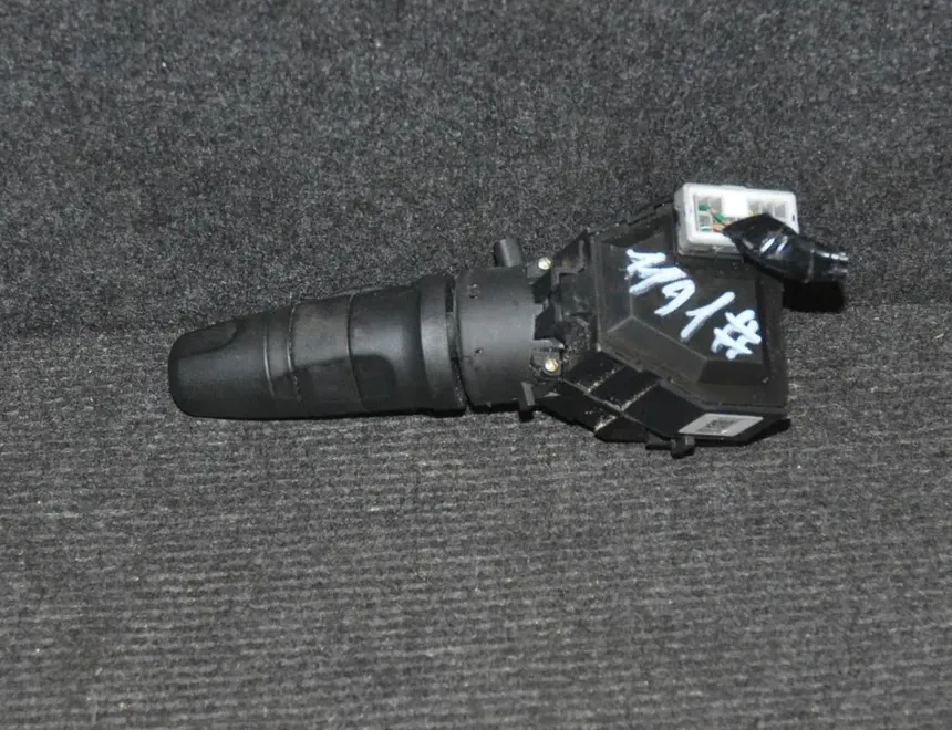 NISSAN X-Trail T30 (2001-2007) Indicator Wiper Stalk Switch 252608H705 30729279