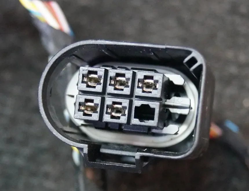 BMW X3 F25 (2010-2017) Rear Left Door Wiring 9228140 1732778