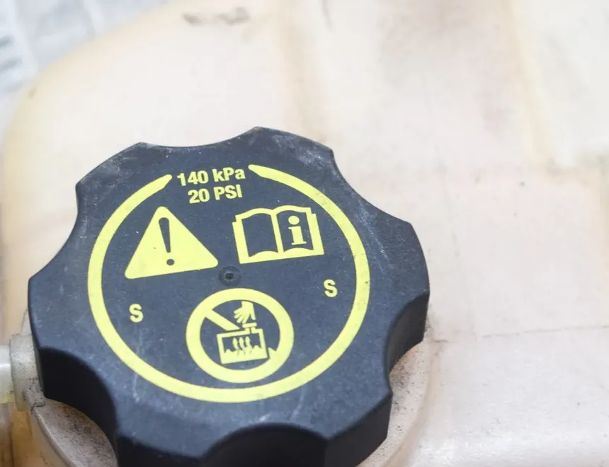 OPEL Mokka 1 generation (2012-2015) Expanzná nádrž 95380033 17537579