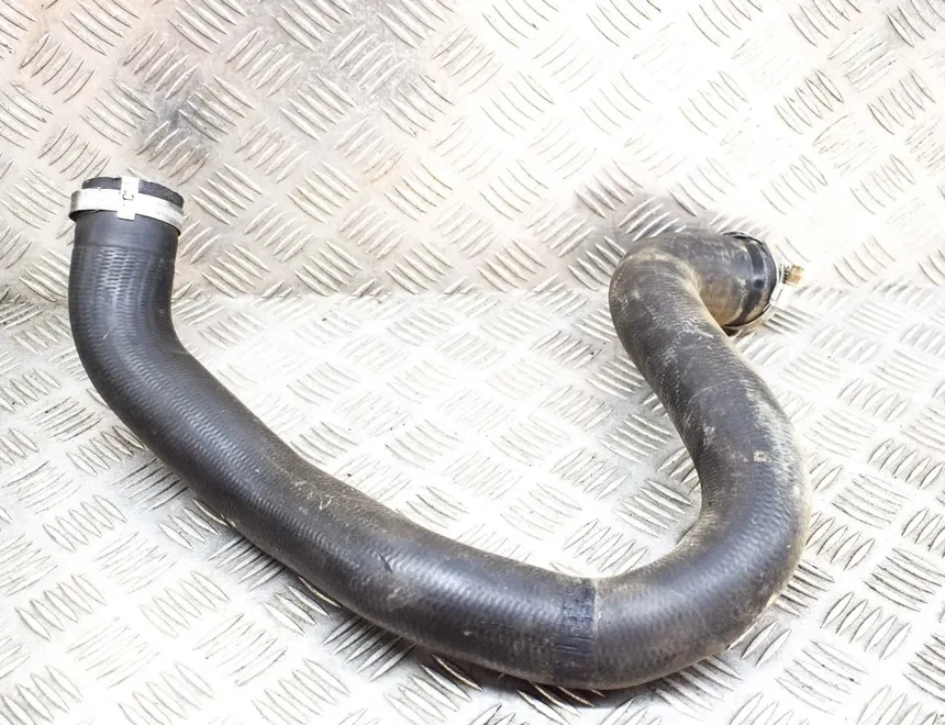 PEUGEOT 3008 2 generation (2017-2023) шланг радиатора интеркулера 9820100780 17995147