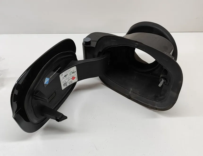 FORD Mondeo 4 generation (2007-2015) Fuel Tank Flap DG93-F27936-GA 22321209
