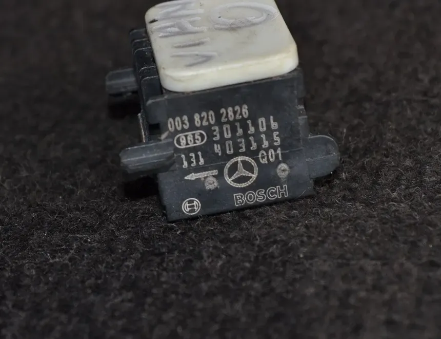 MERCEDES-BENZ Vito W639 (2003-2015) Left Side Impact Sensor 0038202826 2302968