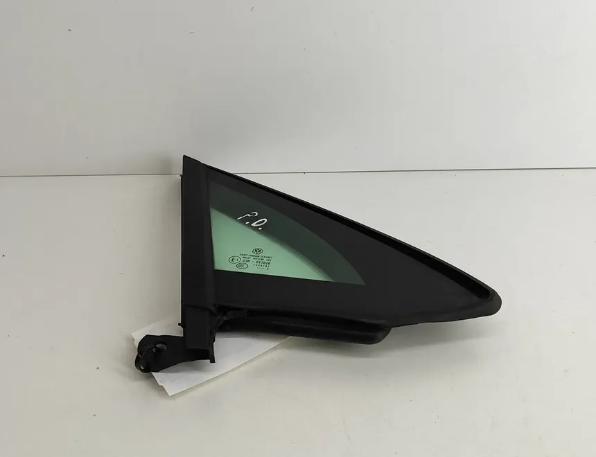 VOLKSWAGEN Passat B8 (2014-2023) Фортка передней правой двери 43R-011026,3G0845114F 24609077