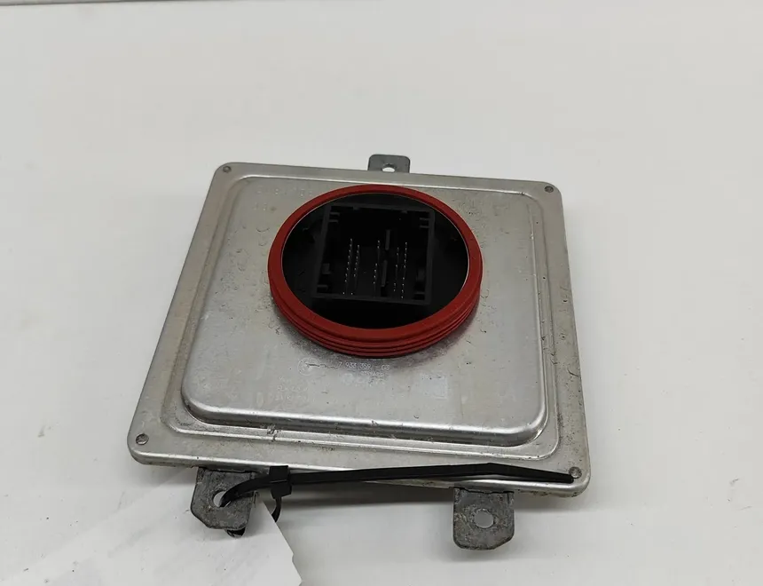 BMW 3 Series G20/G21/G28 (2018-2024) Блок управления светодиодами 5A1K17F24,23994322,E06170508,7933359 25423245