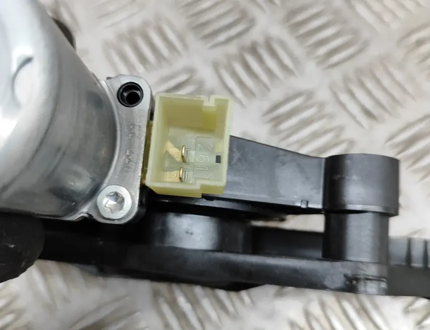 AUDI A3 8Y (2020-2024) Zdvíhač pravého zadného dverového okna E04194-100,5Q0959801,0130822713,E850202085,8Y0839461 25684225