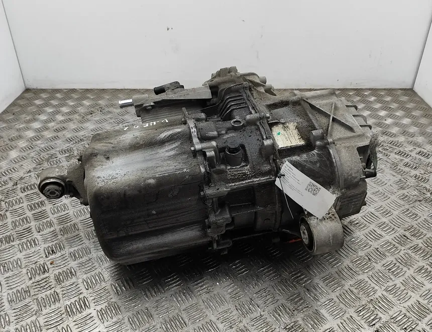 TESLA Model X 1 generation (2015-2024) Engine 1037300-00-E,1037050-00-D,1037000-00-F 25775311