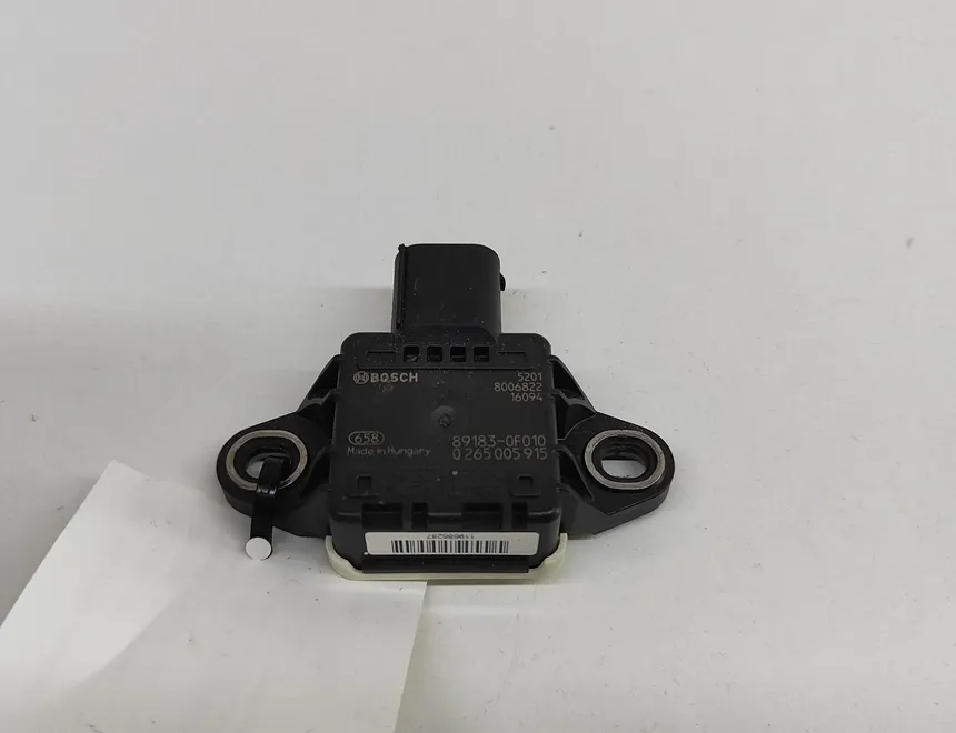 TOYOTA Avensis 3 generation (2009-2020) Acceleration Sensor 0265005915,89183-0F010 27357778