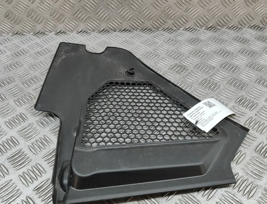 BMW 3 Series G20/G21/G28 (2018-2024) Пластмасса передняя стеклоочистителей 7427850 28265156